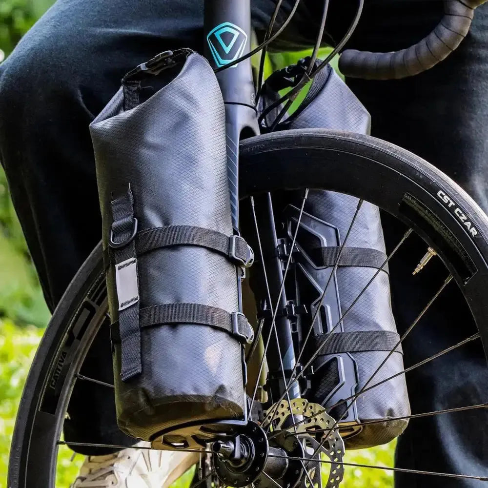 Vandtætte cykeltasker designet til forgaffelen